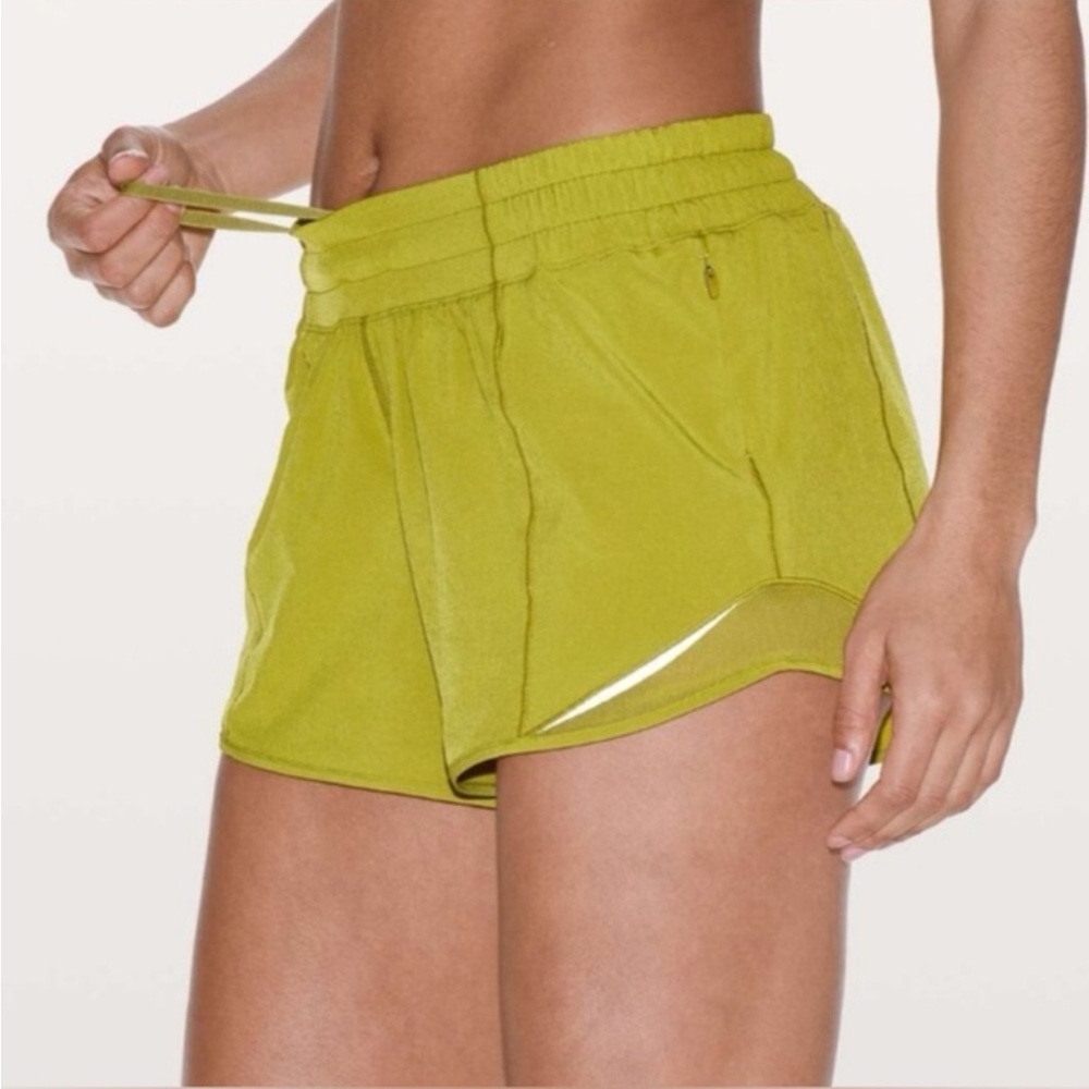 Lululemon Hotty Hot Shorts in Soleil Yellow 4